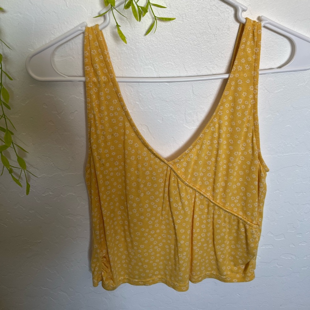 Lightweight Tank Top With White Floral Print and Cross Detail